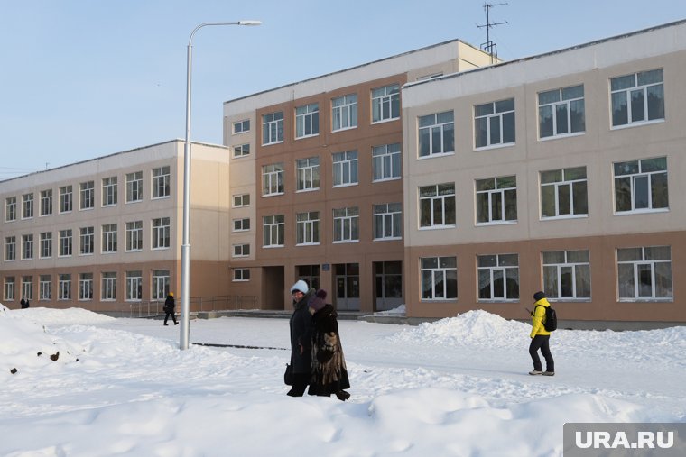 Власти рекомендуют застройщикам возводить школы и детсады раньше жилья и коммерческих объектов