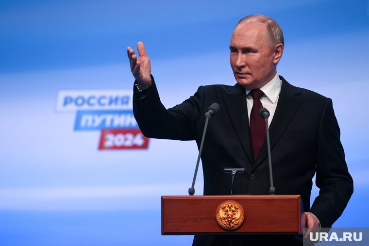 Россия не отказывается от переговорного процесса по Украине, заявил Владимир Путин