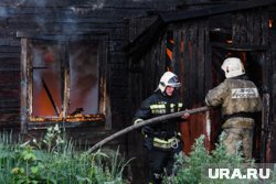 Жильцам сгоревшего дома поможет администрация