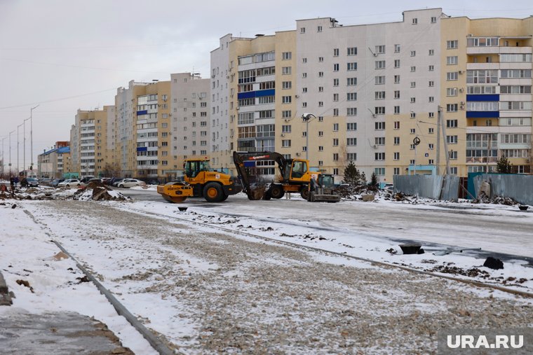 Монтаж освещения завершен, но автомобили продолжают ездить в темноте