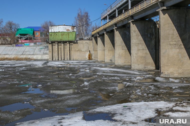 На реке Юрюзань тоже начался ледоход (архивное фото) 