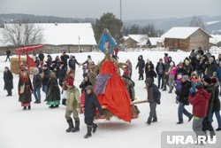 В «Хохловке» сожгут три чучела Масленицы