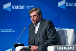 Украина своими атаками по России при помощи дронов хотела вынудить Россию отказаться от поездки в Стамбул, предположил Федор Лукьянов