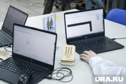 Эксперты не рекомендуют заряжать наушники через компьютер по USB-кабелю