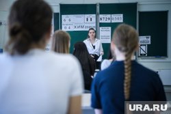 На ЕГЭ из-за сложности заданий школьники придумывали различные способы для списывания