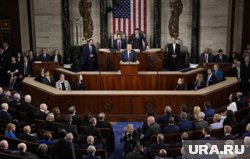 Демократы в Конгрессе США требуют обнародовать материалы по Эпштейну