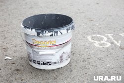 Подрядчику предстоит выполнить очистку и покраску фюзеляжа самолета