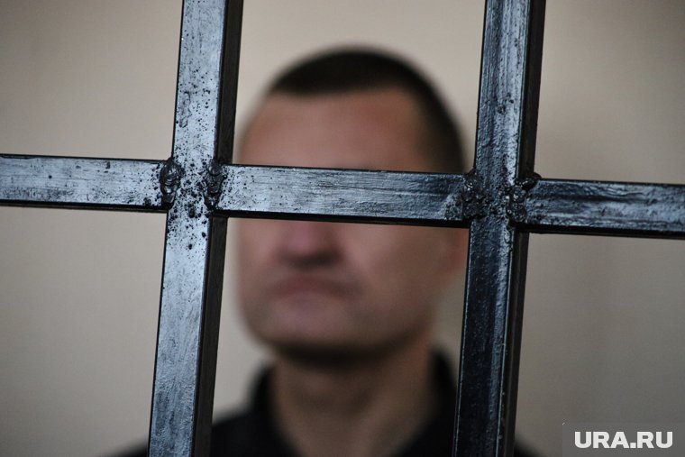 Югорчанина приговорили к 10 годам и 6 месяцам колонии