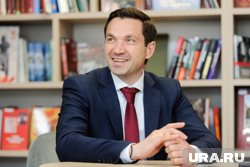 Глава Челябинска Лошкин показал, как выглядел в детстве