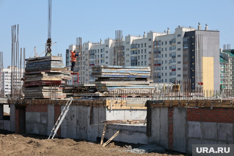 Новые школы появятся, в частности, в микрорайоне Ямальский-1 и в селе Мальково