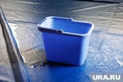Крыша здания географического корпуса университета не справилась с нагрузкой