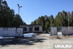 Село Богандинка находится в 40-ка километрах от Тюмени (на фото военный городок возле села)