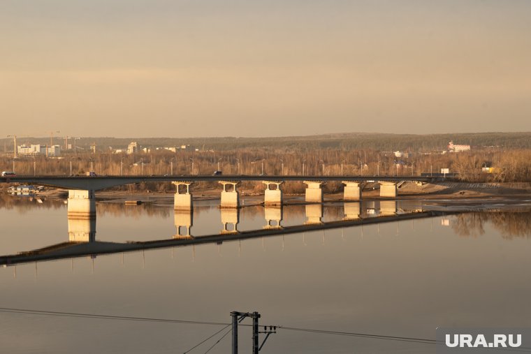 Движение по Коммунальному мосту временно ограничат