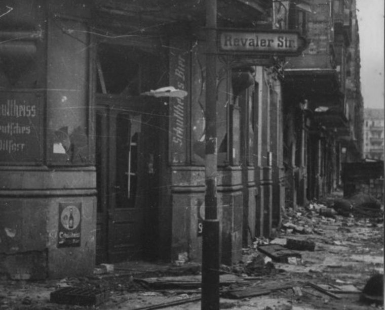 Так выглядели улицы Берлина в мае 1945 года