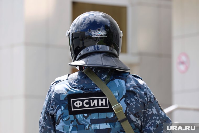 Пенсии сотрудников ФСИН повысятся