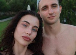 Адель и Михаил вместе три года