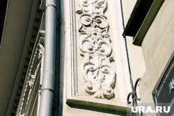 Административное здание получило частичные повреждения