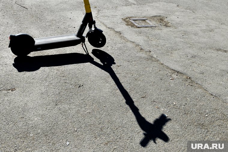 Жители Парижа не обрадовались появлению электросамокатов