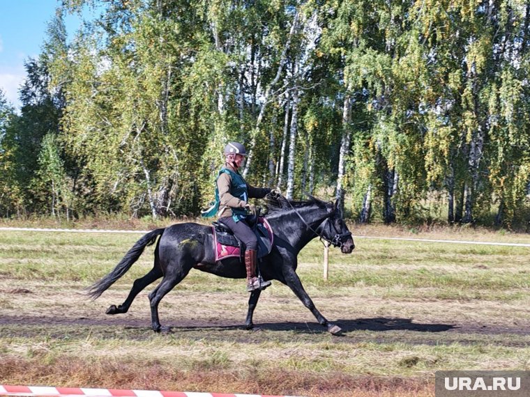 Владимир Шевчик сам участвовал в пробеге на лошадях кабардинской и карачаевской пород