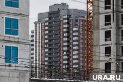 Дом ранее не ввели в эксплуатацию из-за нарушений при его строительстве 