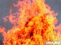 Во Владивостоке в открытом море загорелся катамаран (архивное фото)