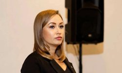 Карина Салихова является директором АНО «Федерация мудрых родителей»