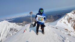 Житель ХМАО покорил Эльбрус