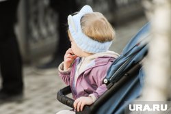 У девочки есть две сестры Марья и Эвелина
