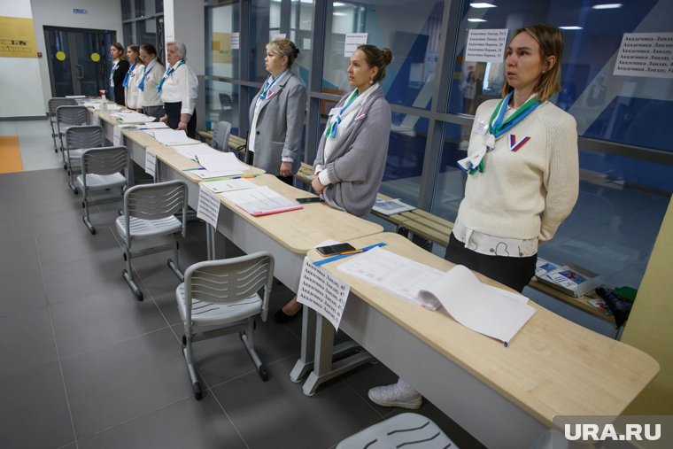 Избирательные участки будут работать три дня с 08:00 до 20:00