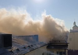 Причина пожара устанавливается