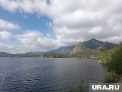 Голубые озера Казахстана состоят из трех водоемов 