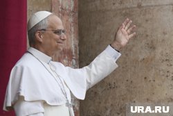 Папа Римский Лев XIV в своей первой проповеди призвал к миру на Украине