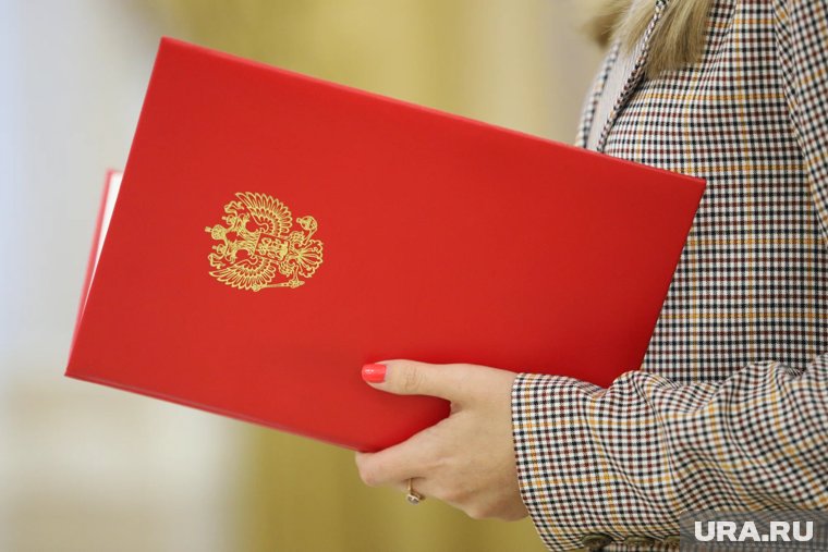 Маша Распутина вышла замуж за Виктора Захарова после 25 лет совместной жизни