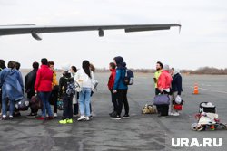 Застрявшие в аэропортах пассажиры могут обратиться с жалобой в транспортную прокуратуру