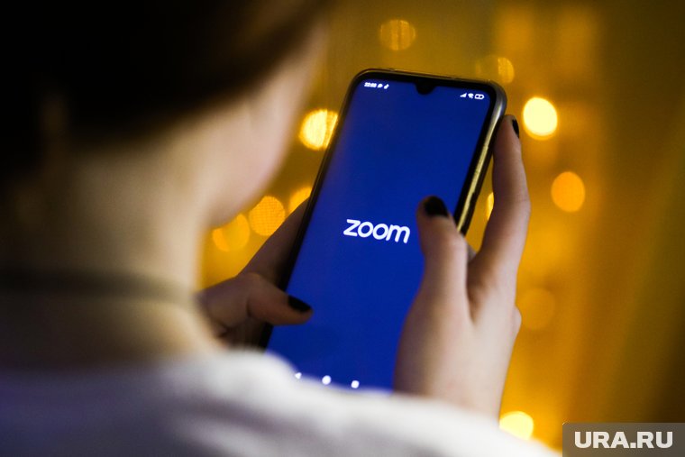 Мошенники атакуют малый и средний бизнес с помощью Zoom, Word и ChatGPT