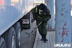 Фуру с контрабандой остановили на границе РФ и Казахстана