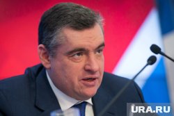 У Слуцкого есть две дочери