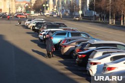 Подержанные автомобили со скидками быстро раскупают