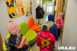 В раздевалке пермского детсада одногруппники избили мальчика