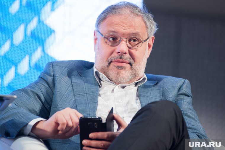 Михаил Хазин даст прогноз по российской и мировой экономике