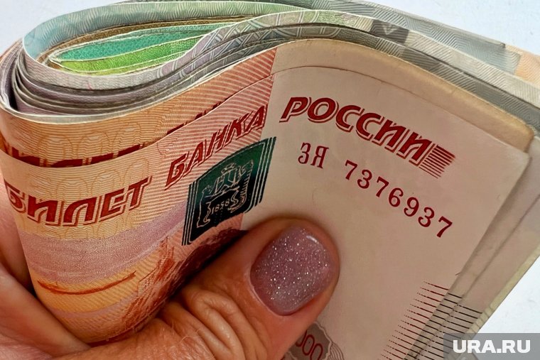 Жители Курганской области получают более 60 000 рублей