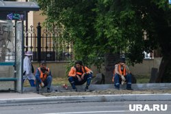 Мигрантов, приезжающих в РФ по квоте, могут освободить от экзаменов по русскому языку