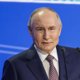 Путин дал последний шанс скандальному губернатору