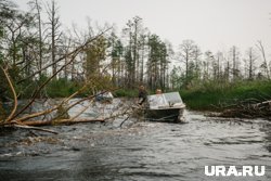 Четверо рыбаков перевернулись в лодке на Оби (архивное фото)