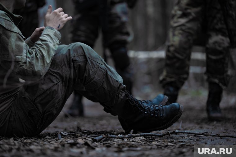 ВСУ сдаются в плен в Курской области из-за нехватки боеприпасов, пишет Shot