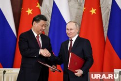 Путин выразил признательность Си Цзиньпину за визит на празднование Дня Победы