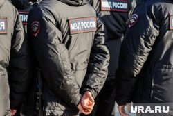 Зеков не могут найти третьи сутки