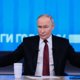 Путин потребовал разобраться с главным барьером в экономике