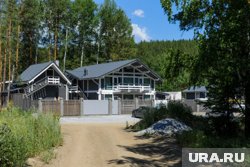 В среднем коттеджи в Челябинске и пригороде продают по 6-8 миллионов рублей 