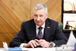 Сенатор Сергей Муратов получил на День рождения выпуск газеты «Правда» 1964 года